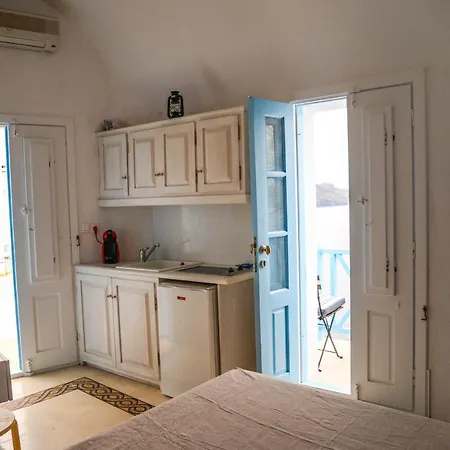Sol-Mate Suites
